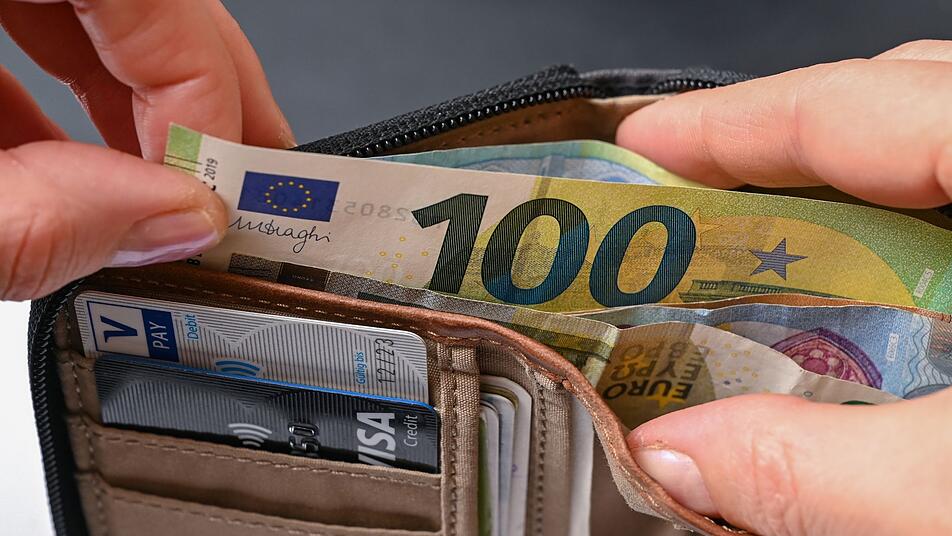 Read more about the article 300,- Euro Zuschuss nur für Steuerzahler